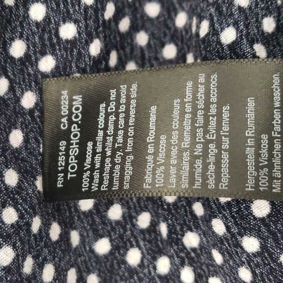 Polka Dot Wrap Dress v neck  knot front long sleeve.  size 14 - Picture 8 of 8